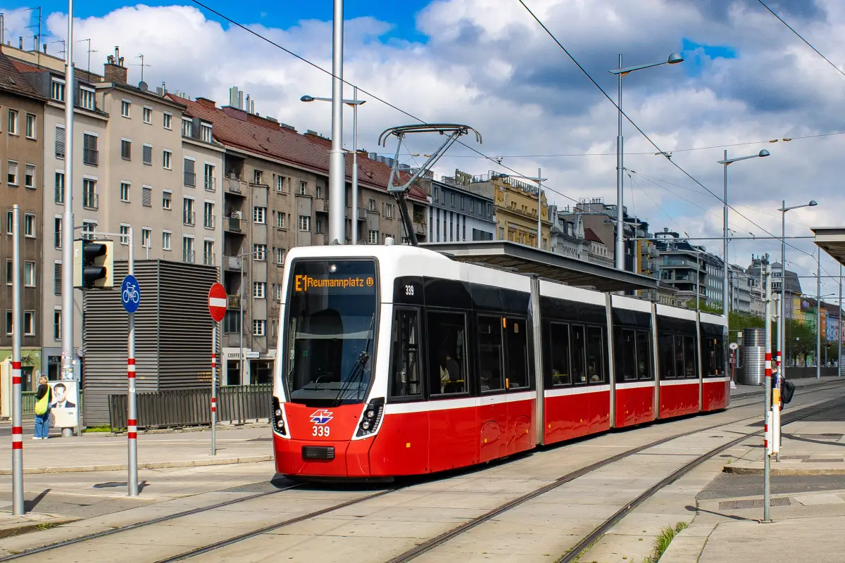 A modern Wiener Linien Flexity low-floor tram at Südtiroler Platz, Vienna